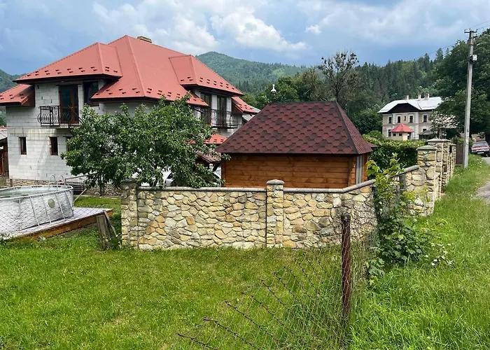 Hostynna Yeva * Tukhlya